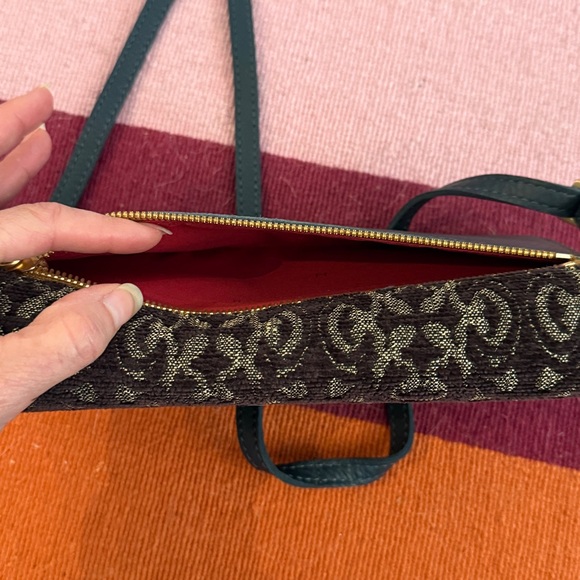 LIKE NEW. HAMMITT AJ LEATHER ANTIQUE ATELIER STUDDED SNAP CROSSBODY PURSE - Picture 6 of 6